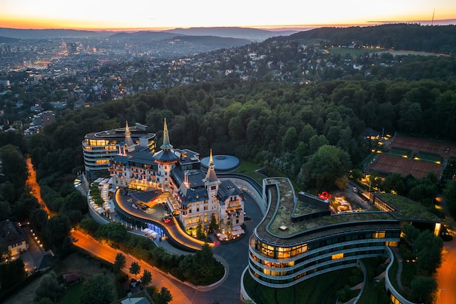 The Dolder Grand 2023. Luftaufnahme im Sommer.