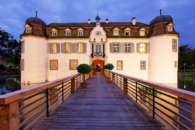 Schloss Bottmingen