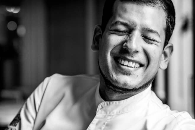 Dave Waelti schmeisst im Casino in Bern die Bistro Bar mit offener Kueche. - Bern, 16. Oktober 2020 - Copyright Olivia Pulver