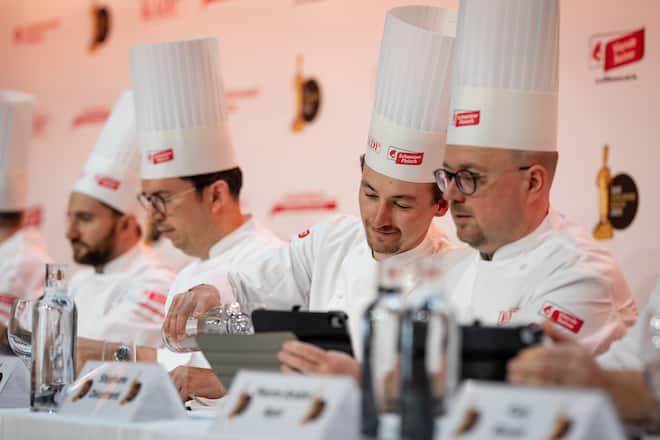 Goldener Koch 2025 Finale - Kursaal Bern - Finalisten: Mirco Kristal, Elodie Schenk, Urs Koller, Joao Coelho, Olivier Hofer - Februar 2025 - Copyright Olivia Pulver
