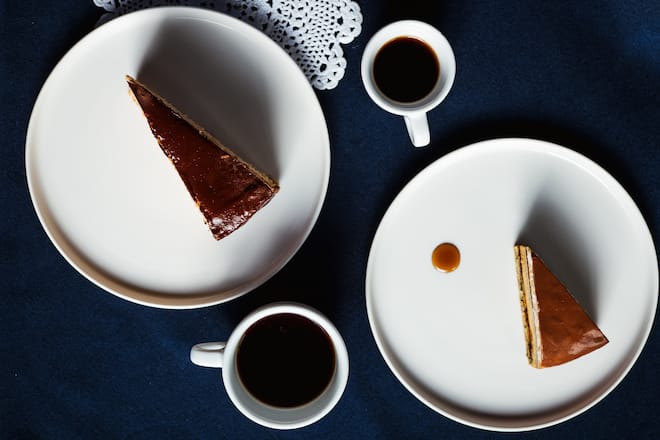 Prinzregententorte süss und salzig - Restaurant Rosi, Chefkoch Markus Stöckle, Zürich - Dezember 2019 - Copyright Olivia Pulver