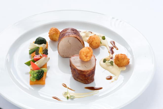 Steffisburg, Juni 2019 â- Zu Besuch im Zurfluehs Bahnhoefli in Steffisburg.Bild: Schweinsfilet HolzbrueggFoto: Karl-Heinz Hug