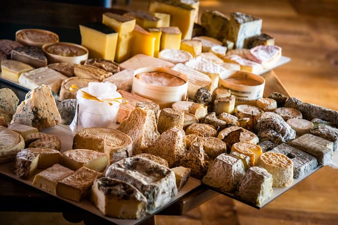 Thomas Huber, Krone in Sihlbrugg, 2020: Käse.