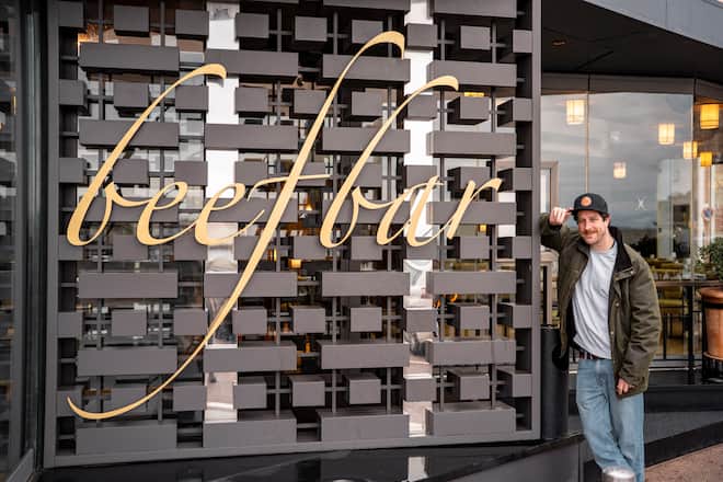 Lucas Oechslin, Beefbar Monaco.