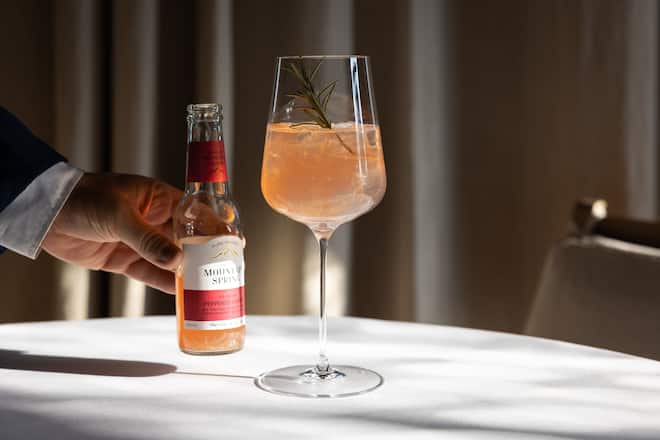 27.11.2025, Freidorf TG, Mammertsberg, Drink; Cherry Pepper Bliss (photo by Rémy Steiner for Gault Millau)