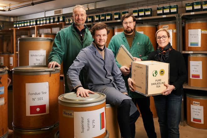 London Tea, Basel und Münchenstein BL