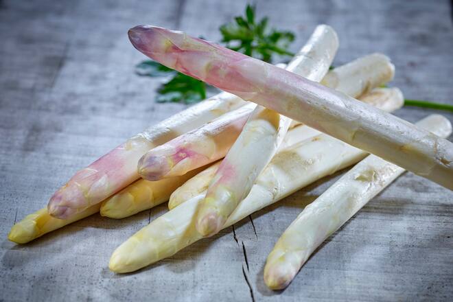 2016, produits du terroir valaisan, asperges blanches © sedrik nemeth