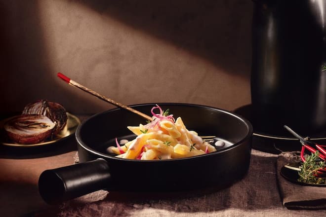 Rezept Barilla Bronzo-Teigwaren, Produkt: Penne mit Creme aus karamellisierten Zwiebeln