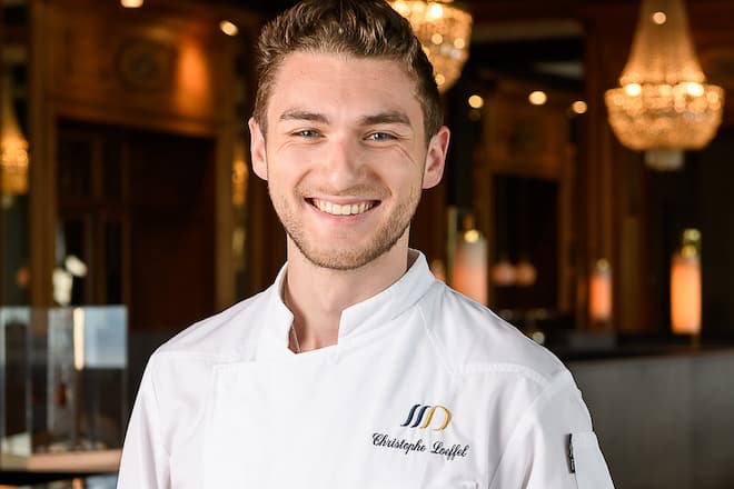 «Pâtissier de l'année» 2021 et chef pâtissier de la Maison Décotterd, Christophe Loeffel