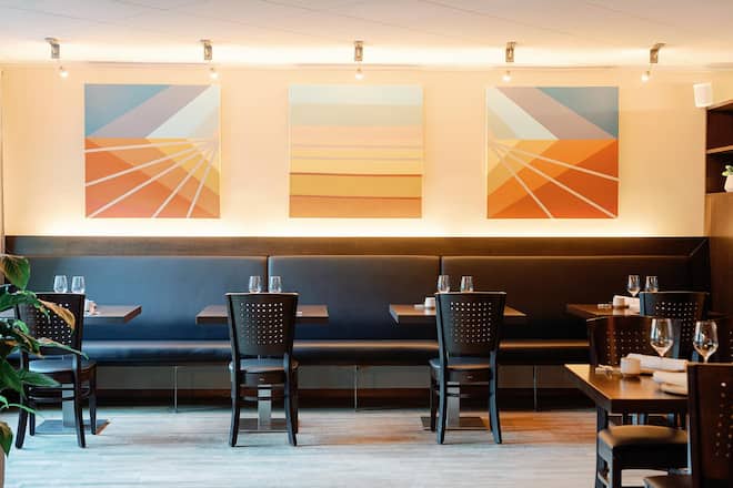 Les Touristes, Martigny