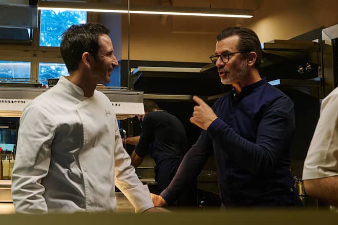 Zwei, die sich verstehen: Andreas Caminada (r.) und Gastkoch José Avillez.