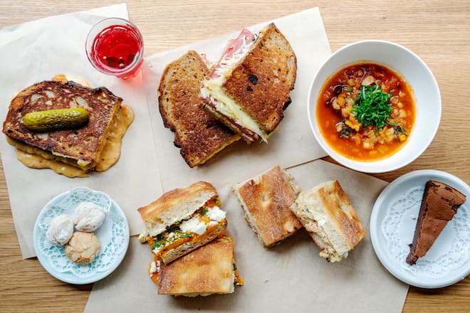 Take-away Al Paso im Zürcher Niederdorf Al Paso, Sandwichladen in Zürich ZH Al paso Gastronomie Spitalgasse 12 8001 Zürich © Pascal Grob