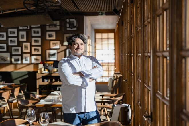 Ein Weltstar im «Kulm Country Club»: Mauro Colagreco. Tapas an der Bar, «Mountain Terroir» im Restaurant.