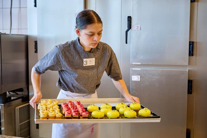 Corentin Comte finale romande et tessinoise des apprentis pâtissiers-confiseurs L'illustré