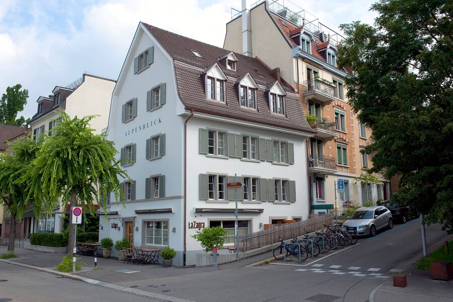 Zürich, La Zagra, Aussenansicht