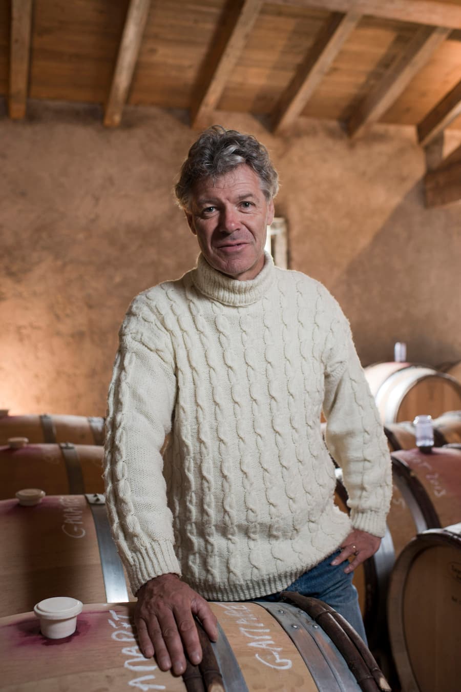 Jean-Pierre Pellegrin in einem Barriquechais,Peissy, Genf, Geneve, Schweiz, Suise, Switzerland,