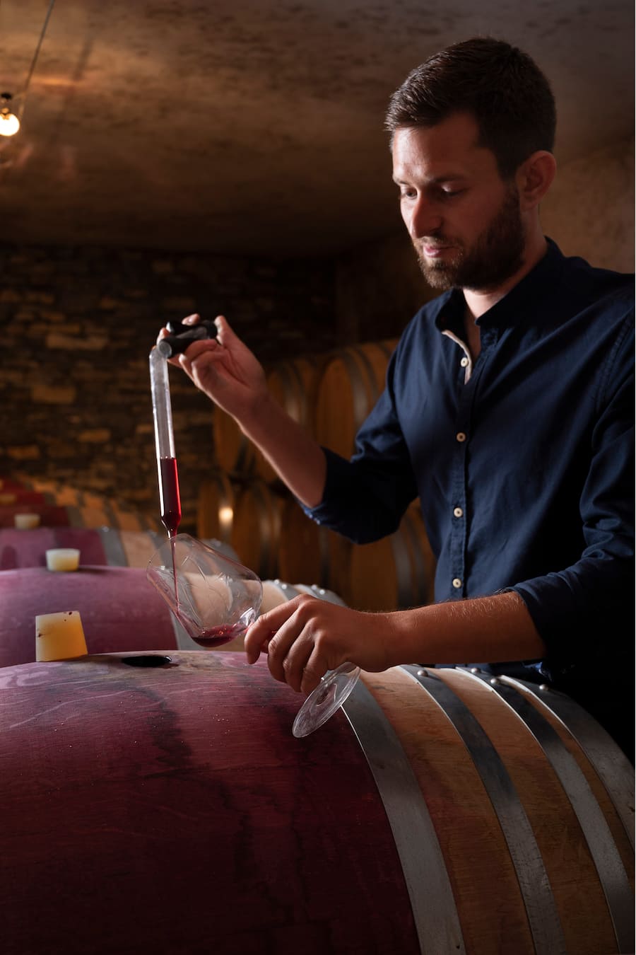 RaphaÃl Maye , ÷nologe,St-Pierre-de-Clages, Wallis,Valais, Schweiz, Suisse, Svizzera,Switzerland,