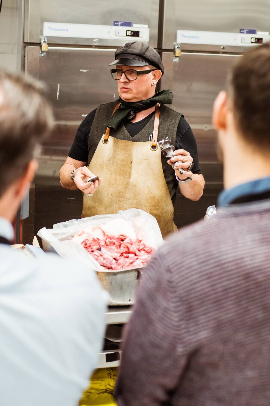 Kuhteilen.ch und Wursten mit Hexer Stefan Wiesner
