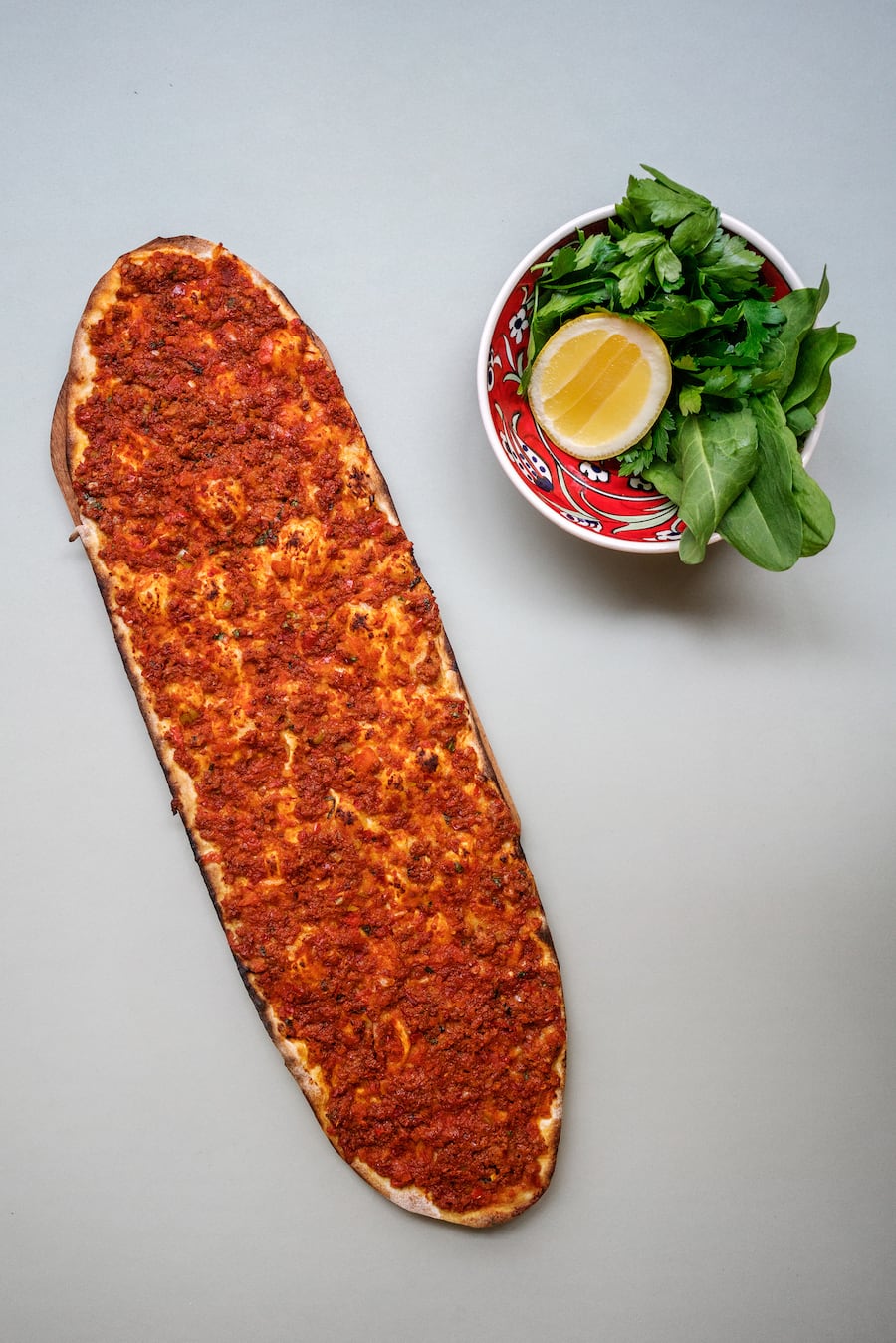 Lahmacun im Restaurant Gül in Zürich