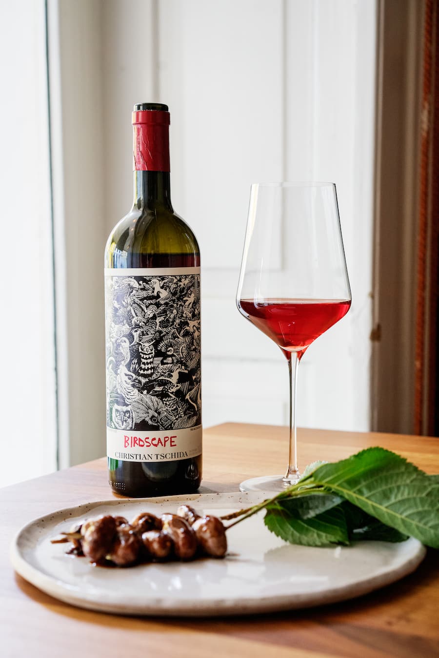 f39 Weinbar von Benjamin Forrer und Philipp Graber im Zürcher Seefeld an der Fröhlichstrasse mit Christian Tschida Birdscape und Yakitori