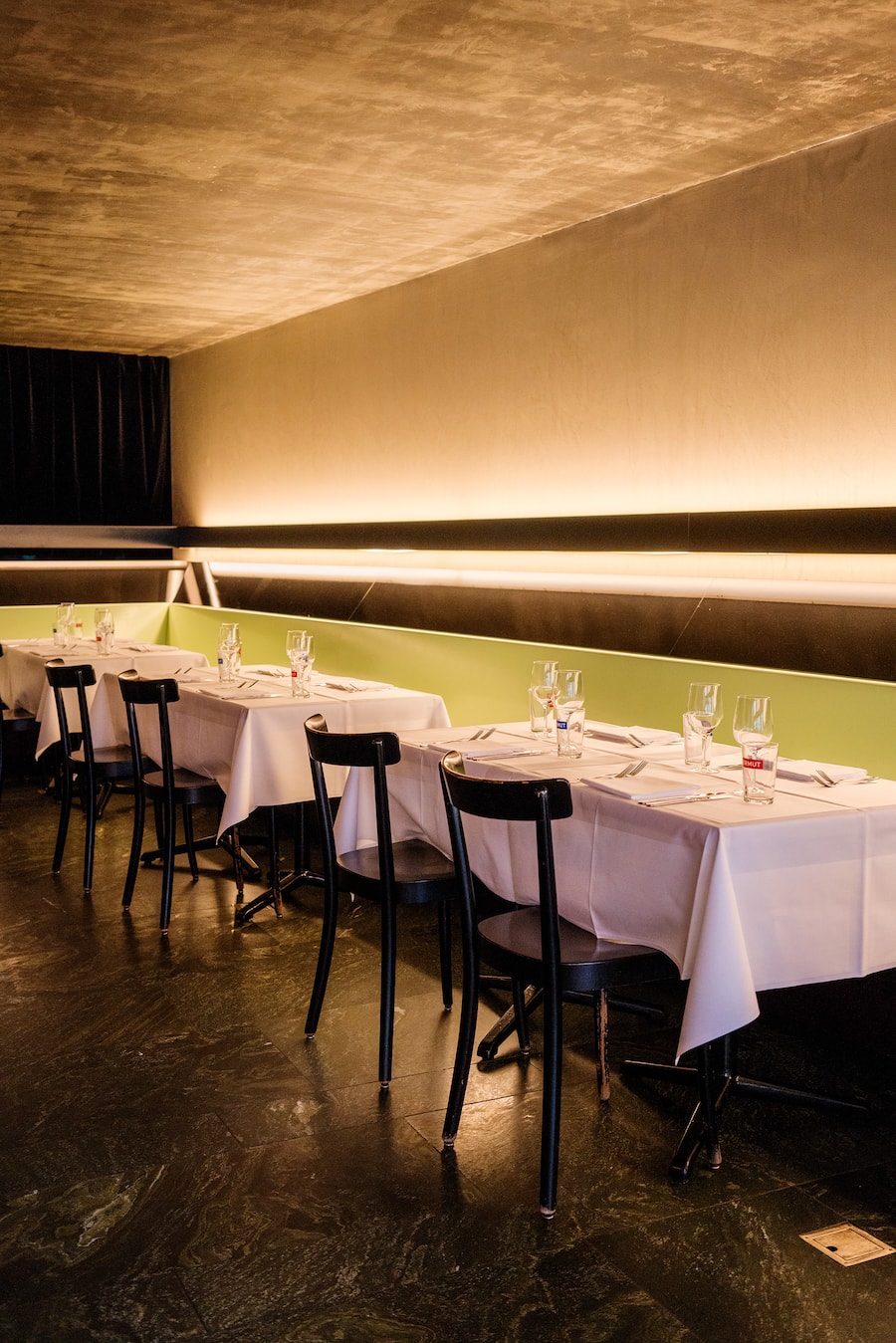 Restaurant Wermut Zürich mit David Heimer im Kino Riffraff