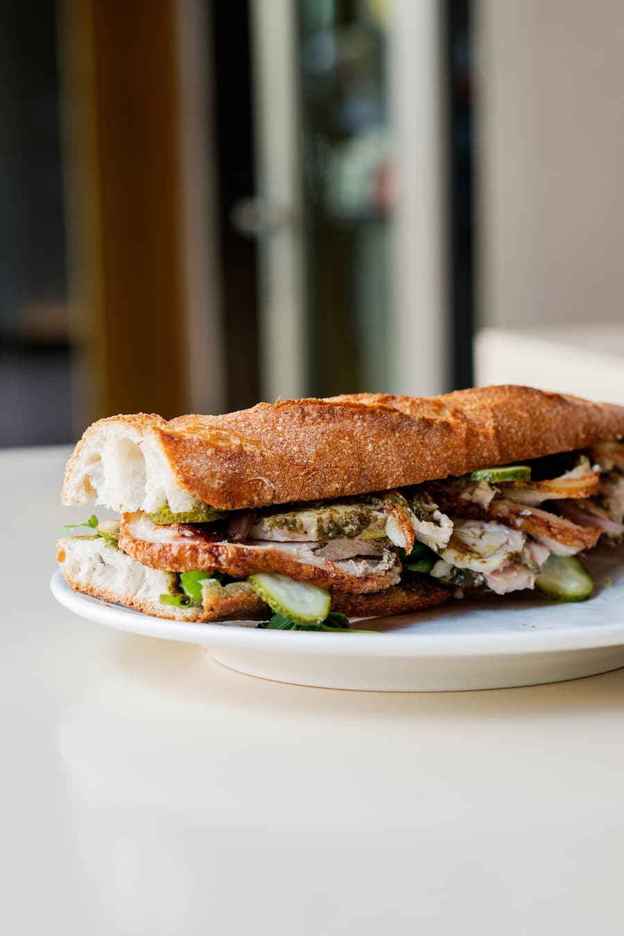 Porchetta Sandwich im Restaurant Wermut Zürich mit David Heimer im Kino Riffraff