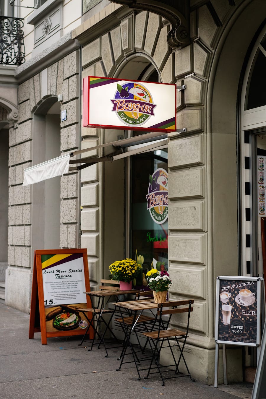 Aussenansicht des brasilianischen Restaurant Bang on in Zürich