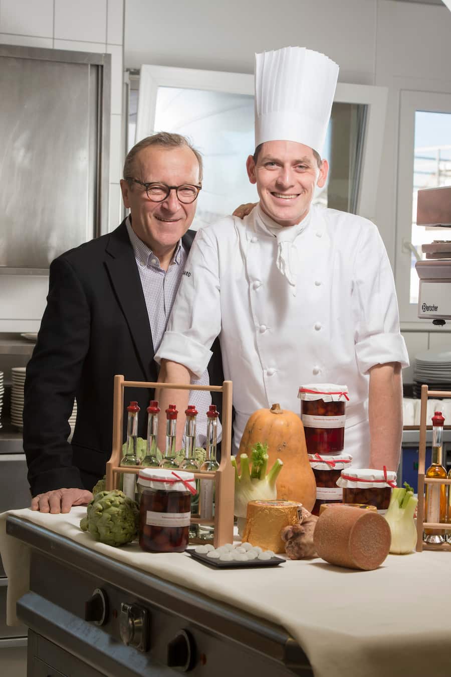 Le sucesseur de Georges Wenger au Noirmont,Jérémy Desbraux avec Georges Wenger