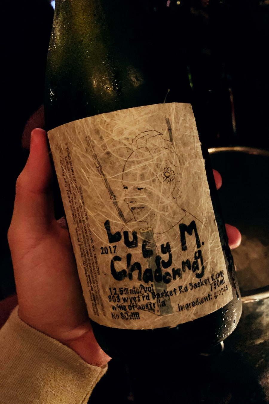 Lucy Margot Wein im Ten Bells in New York