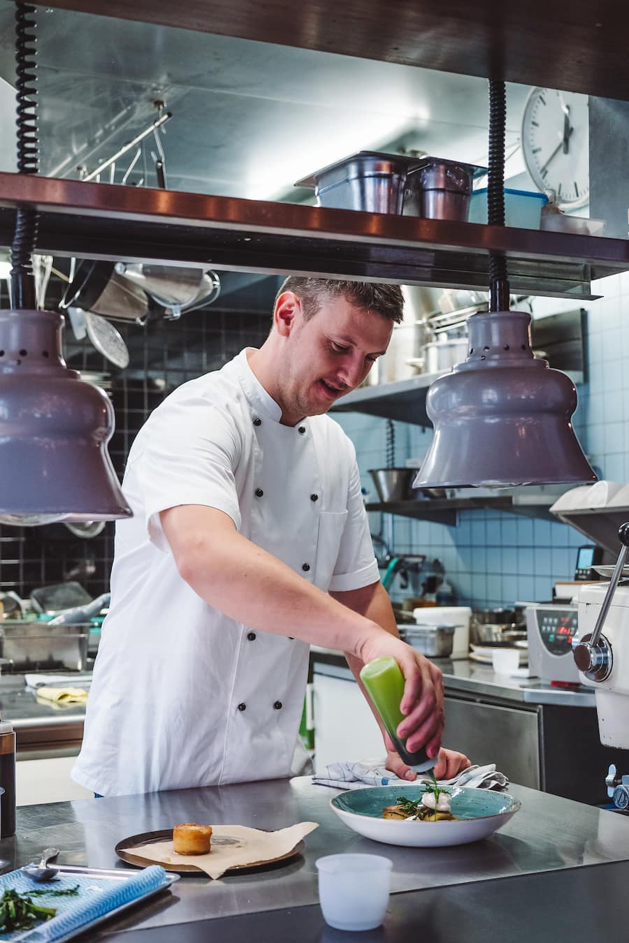 Roter Baeren Basel Roger von Bueren