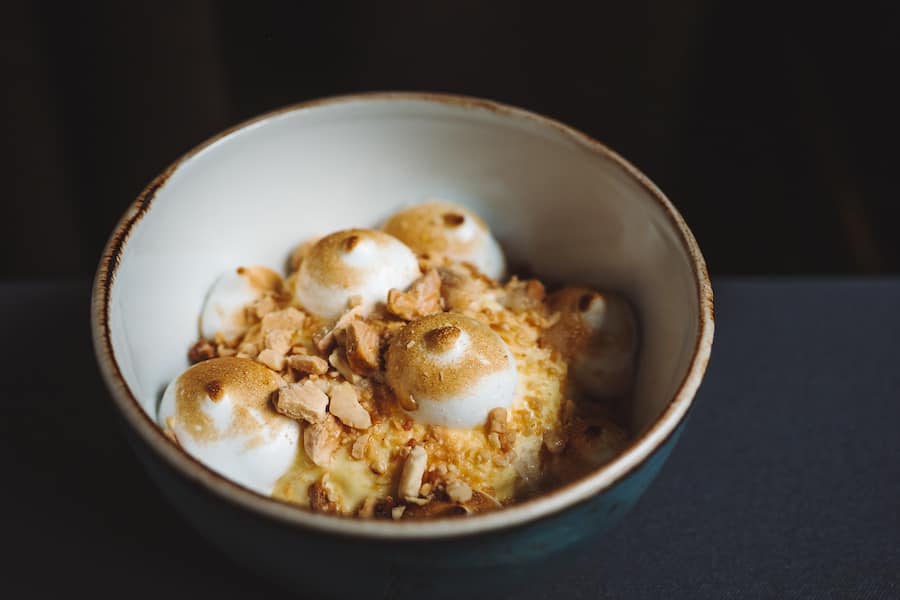 Roter Baeren Basel Roger von Bueren