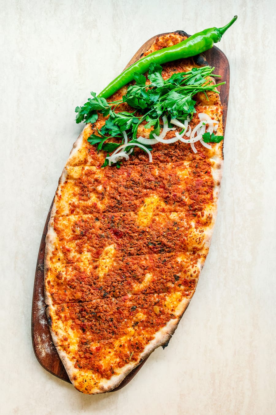 Lahmacun im türkischen Lebensmittelgeschäft und Imbiss Halk Pazari in Zürich Oerlikon