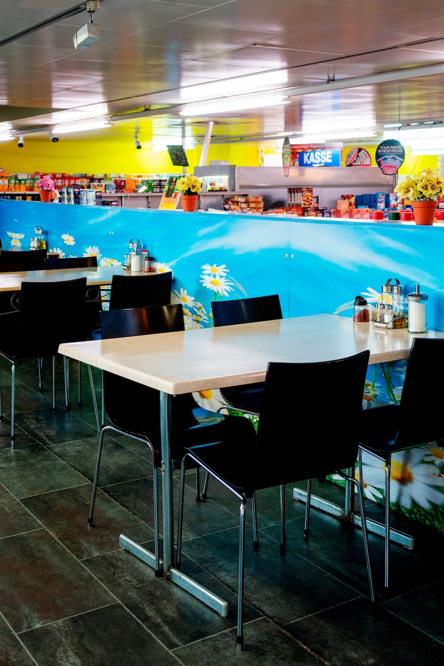 im türkischen Lebensmittelgeschäft und Imbiss Halk Pazari in Zürich Oerlikon