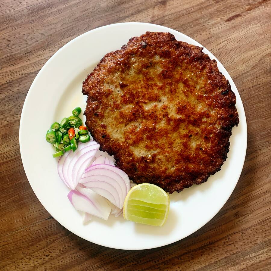 Moo Sub Pla Kem at Baan Pee Lek in Bangkok