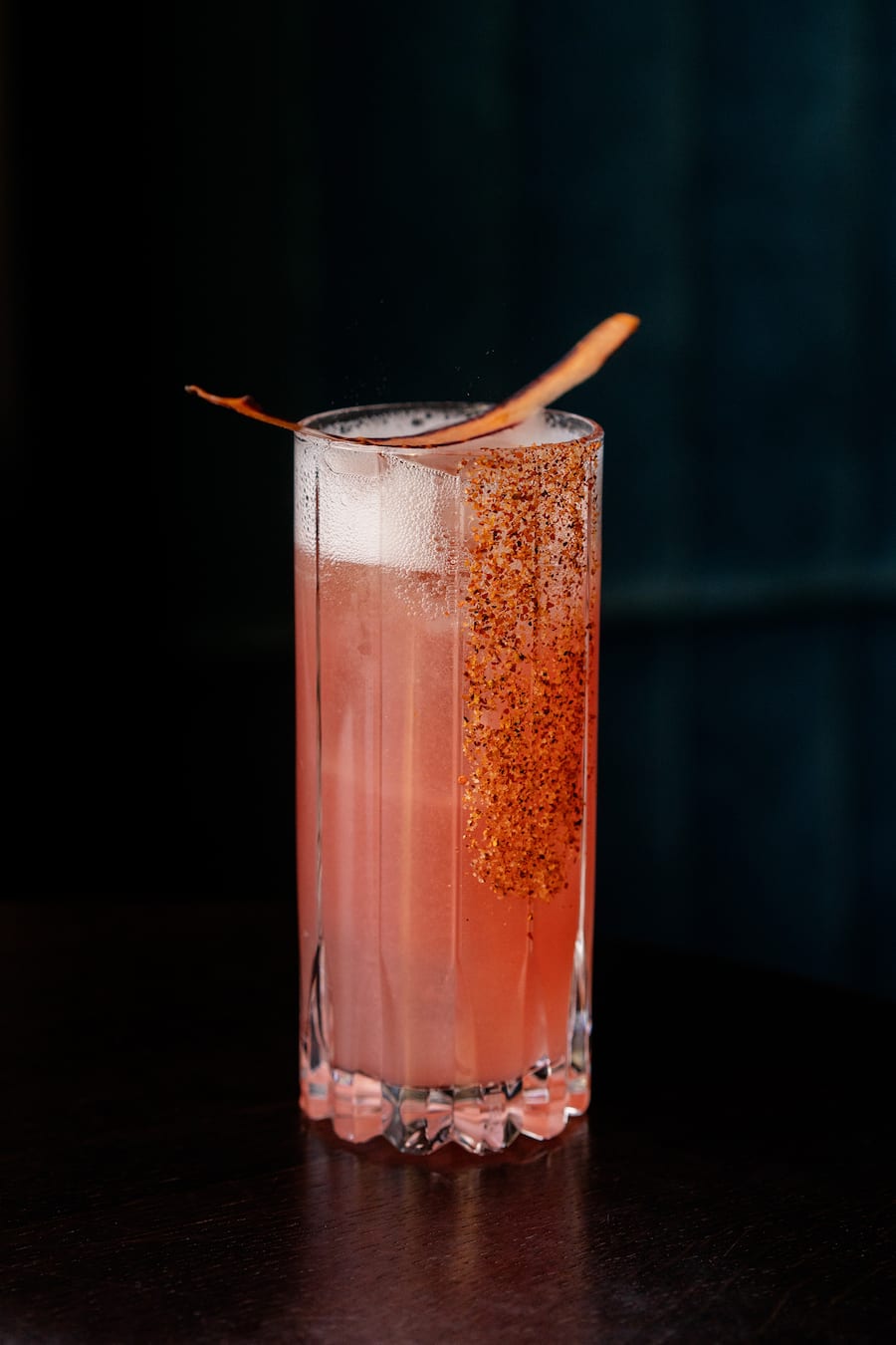 Cocktail Purple Rabbit in der Bar am Wasser in Zürich von Dirk Handy