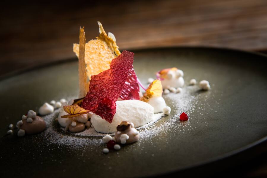 Christian Hümbs Chef Patissier Dolder