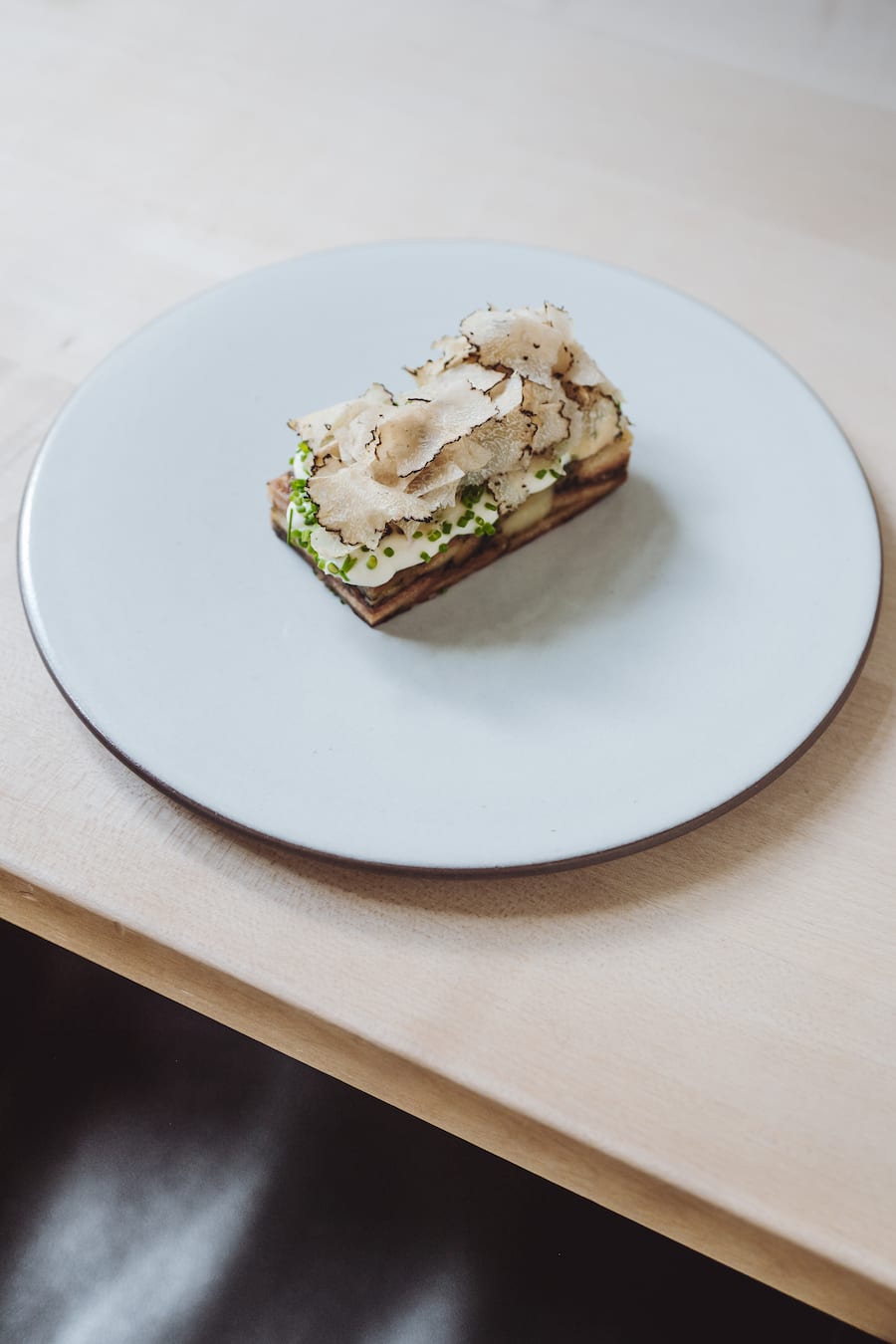 Knödel mit Quark und Sommertrüffel - Andrin Steuri, Chefkoch, Moment Bern - Montag, 8.6.2020 - Copyright Olivia Pulver