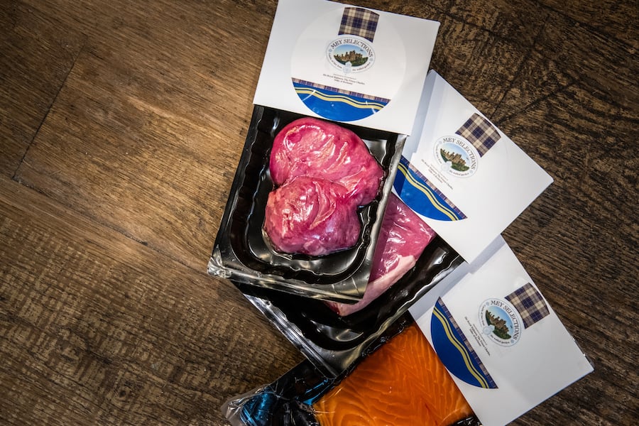 Experteninterviews Globus 2020: Prince Charles Meet and Fish