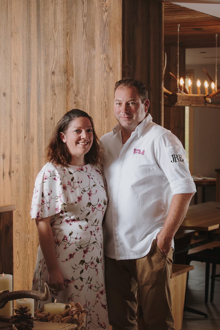 Fernando Michlig und Luzia Michlig; Tenne Gluringen VS; Jeunes Restaurateurs und Jäger; Foto: Digitale Massarbeit