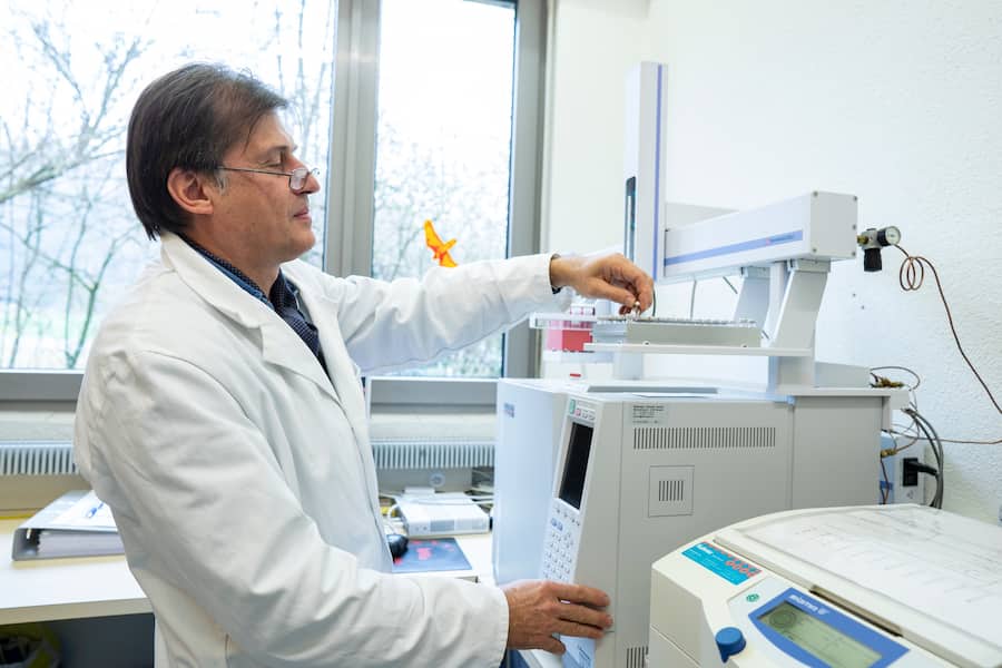 Simon Grimbichler bei der Suisag für Schweizer Fleisch