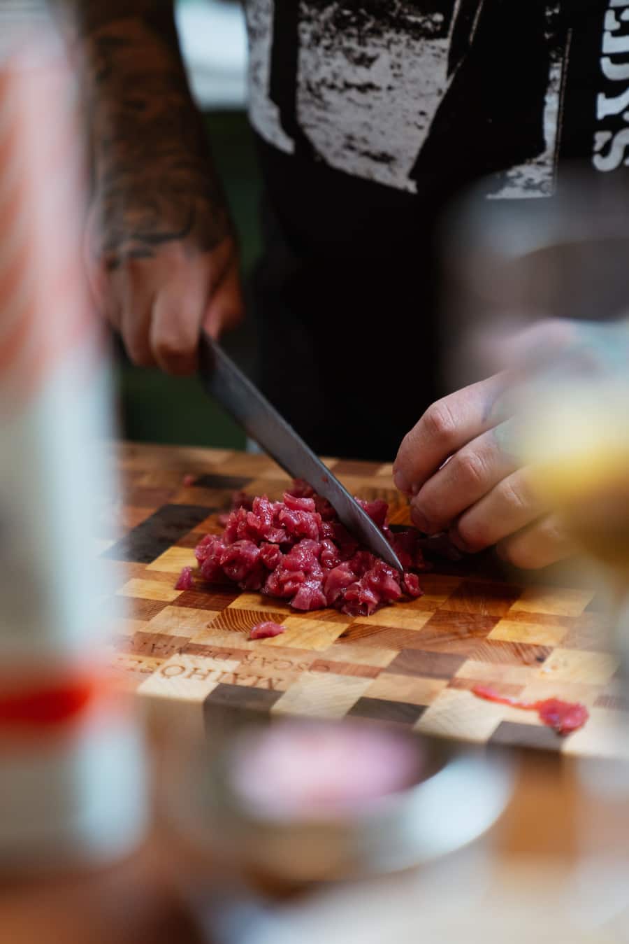 Oscar de Matos, Chefkoch Maihöfli Luzern, kocht mit Luma Fleisch - Freitag, 29.1.2021 - Copyright Olivia Pulver