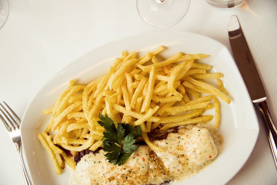 Café de Ville Terrassen-Report Luzern Dolce Vita, De Ville, Bodu & Barbatti Mai 2021