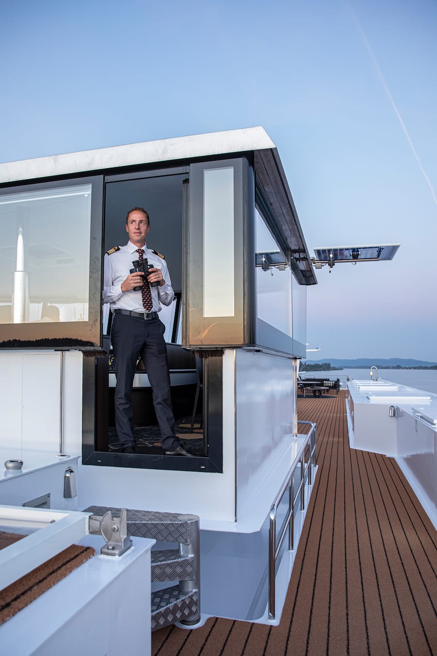 «Excellence Empress» SI Travel März April 2021