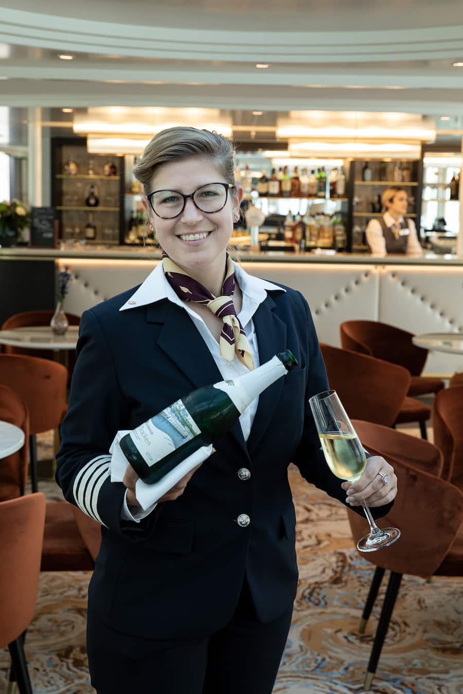 «Excellence Empress» SI Travel März April 2021