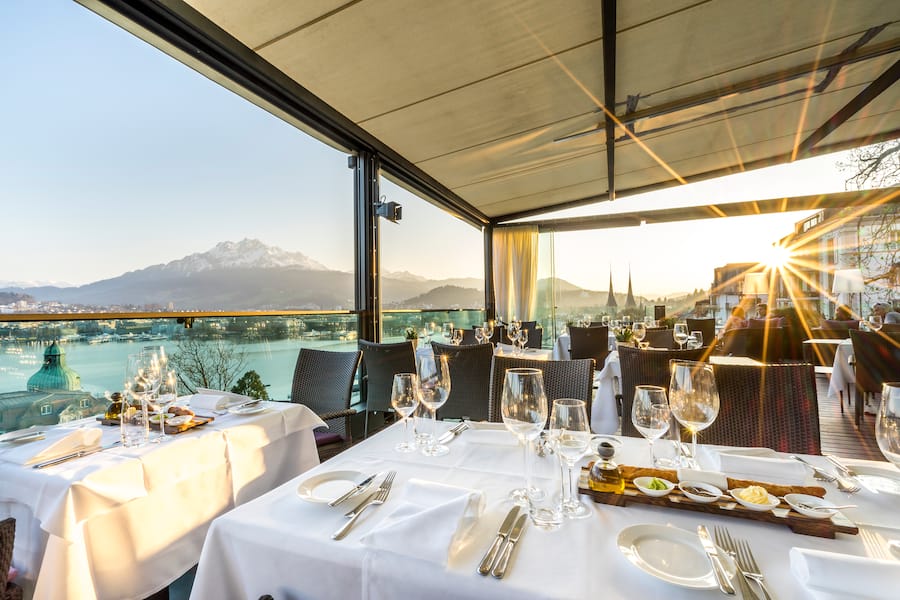 Hotel Montana Scala Terrassen-Report Luzern Dolce Vita, De Ville, Bodu & Barbatti Mai 2021