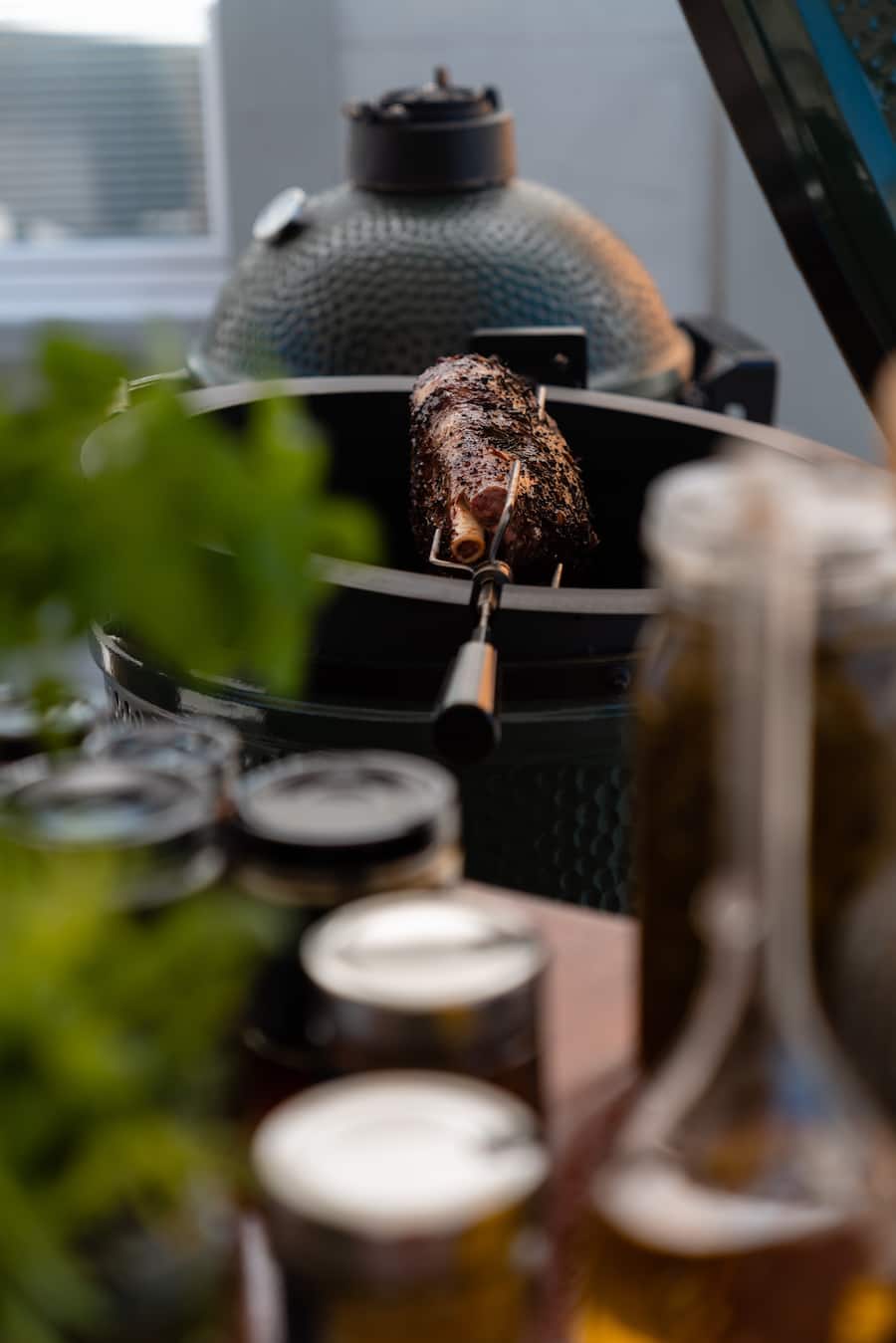 Lammgigot von Luma - Tobias Funke, 17-Punkte-Chef in der Fernsicht in Heiden, ist Green-Egg-Profi. - Grillieren mit Tobias Funke auf dem Big Green Egg - 29. März 2021 - Copyright Olivia Pulver