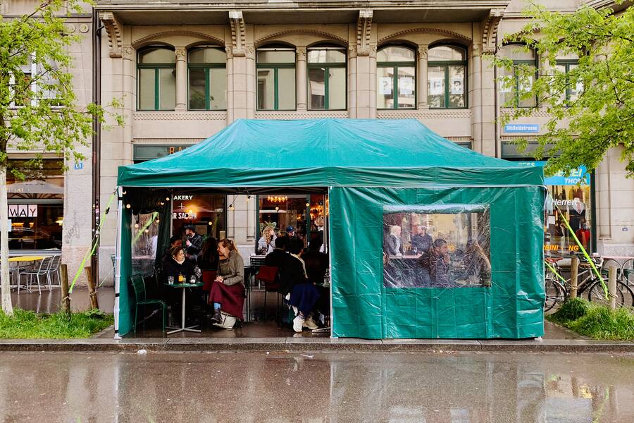 Terrasse der Bar Sacchi in Zürich