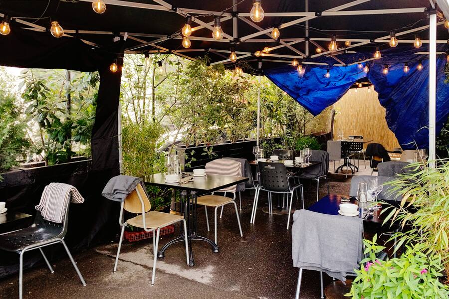 Terrasse des Restaurants Kin in Zürich