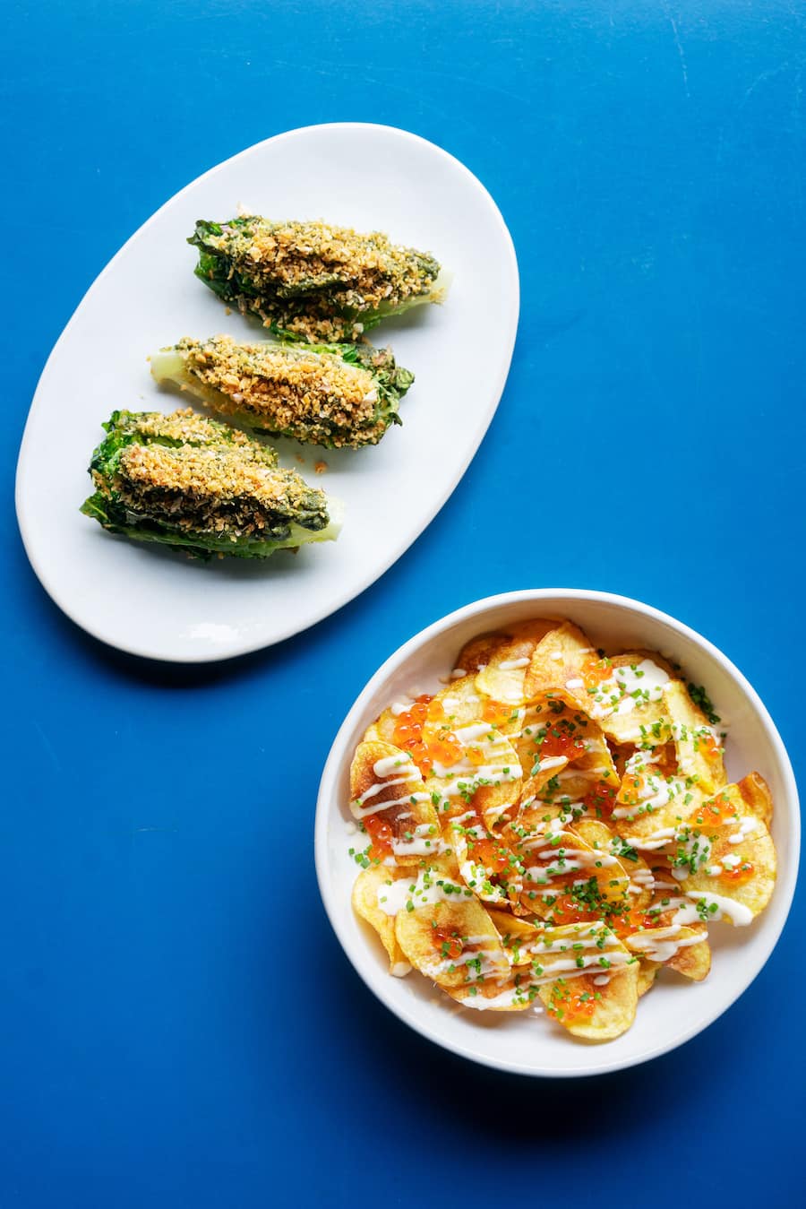 Babylattich und Chips im Restaurant Blau Zurich im Hotel Greulich