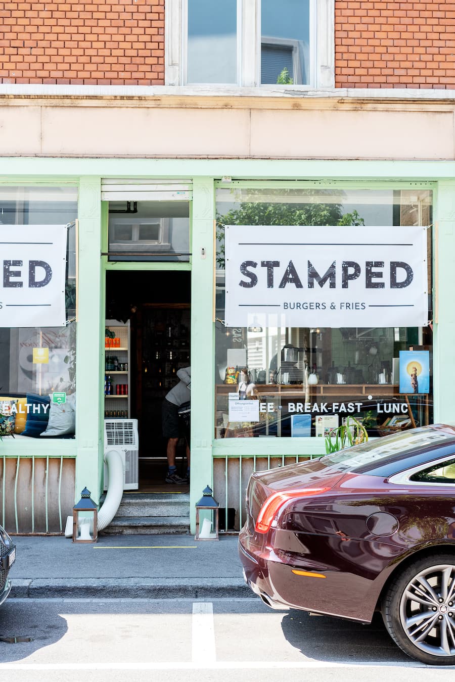 Stamped Burger Pop-up Zurich